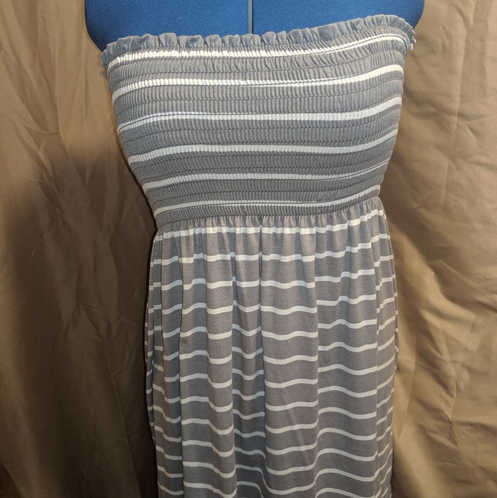 Strapless dreas
